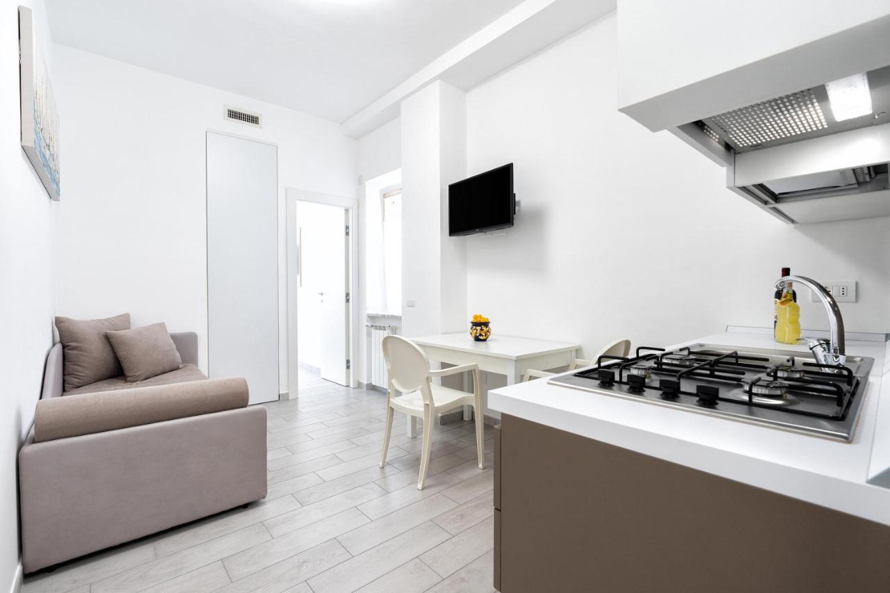 Giselle Apartments Maiori - Amalfi Coast ภายนอก รูปภาพ