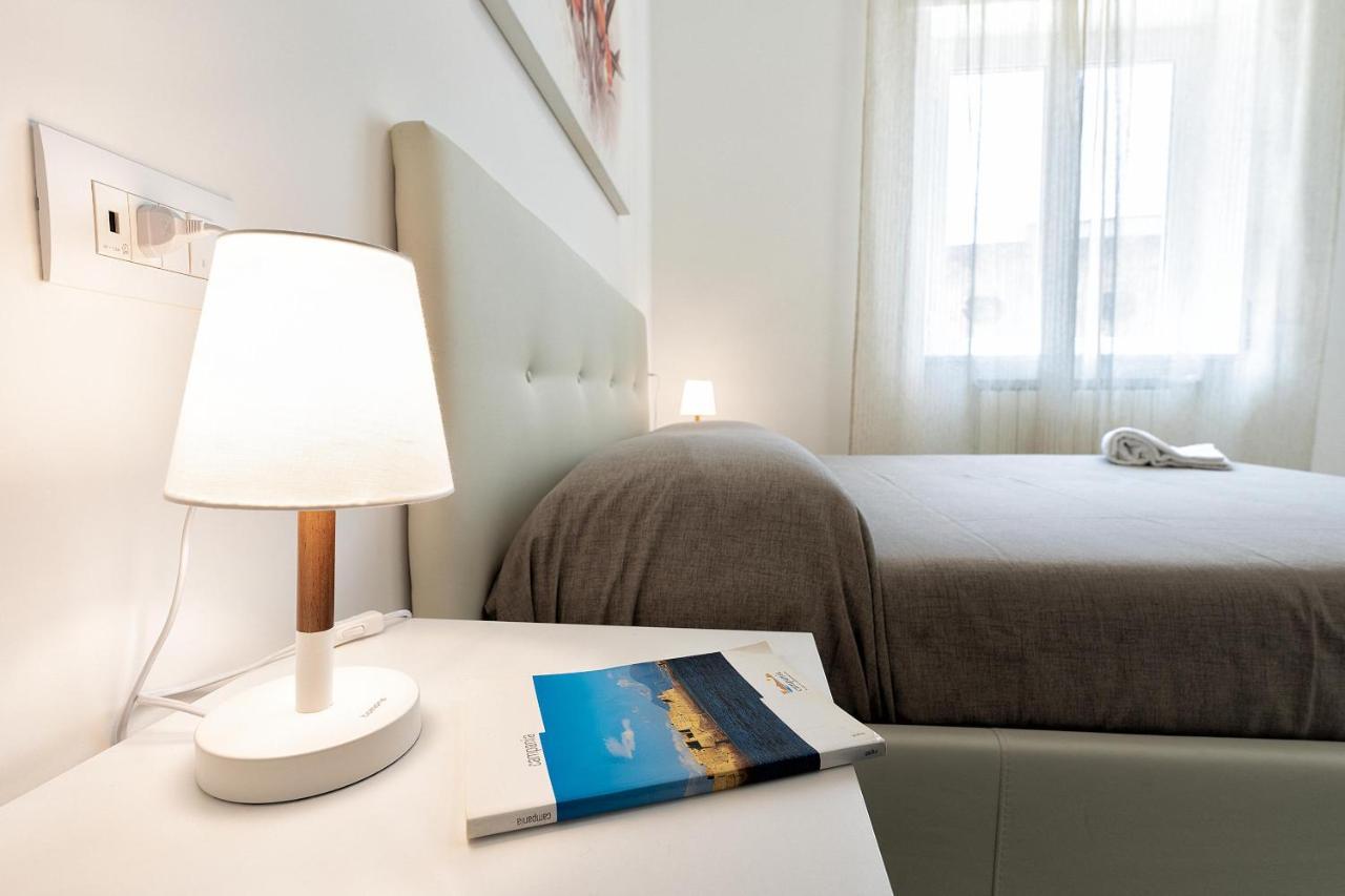 Giselle Apartments Maiori - Amalfi Coast ภายนอก รูปภาพ